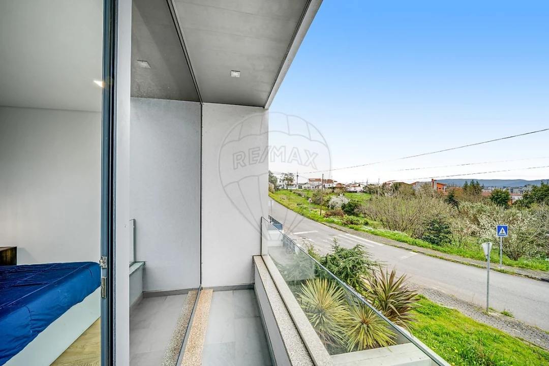 Moradia T4 para Venda em Águeda e Borralha Foto 12