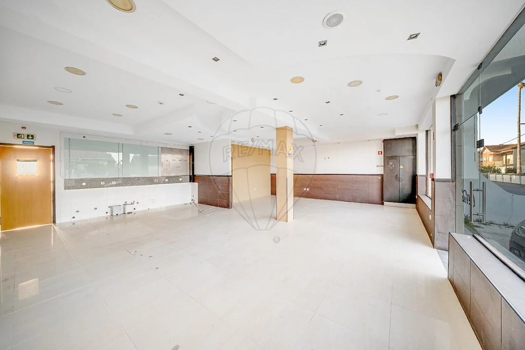 Loja para Arrendamento em Ponte de Vagos e Santa Catarina Foto 7