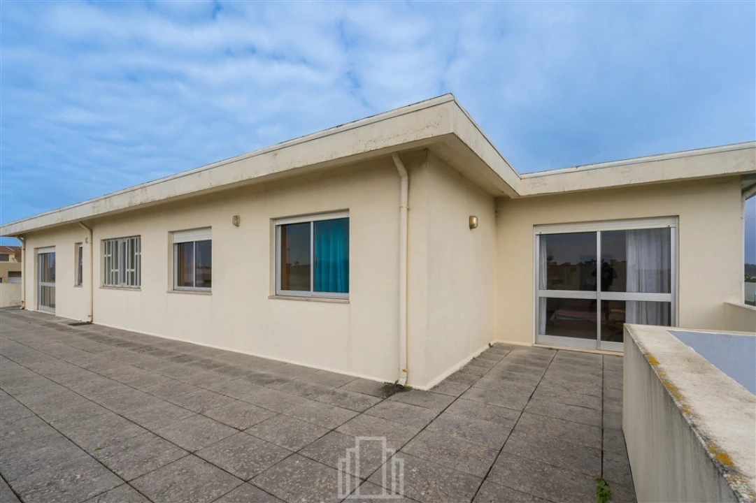 Apartamento T3 para Venda em Ovar, São João, Arada e São Vicente de Pereira Jusã Foto 3