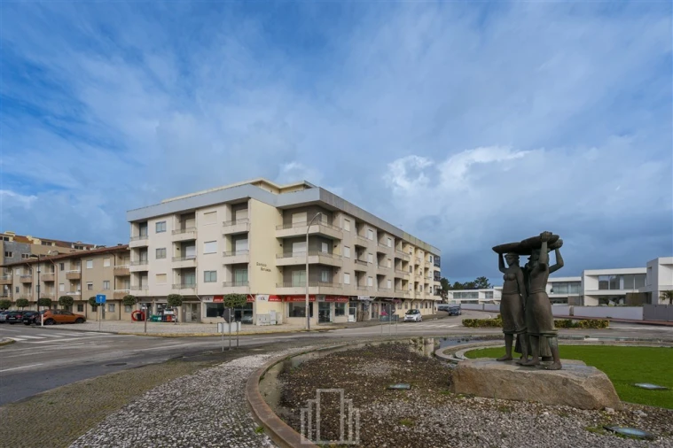 Apartamento T3 para Venda em Ovar, São João, Arada e São Vicente de Pereira Jusã Foto 27