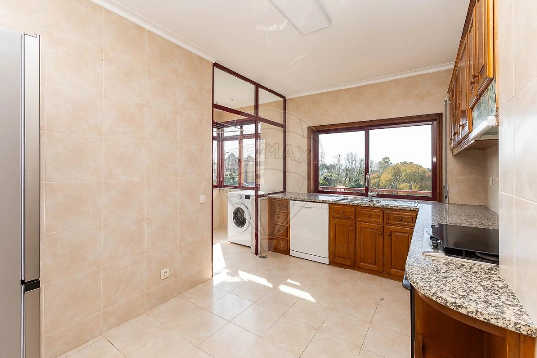 Apartamento T2 para Arrendamento em Mafamude e Vilar do Paraíso Foto 18