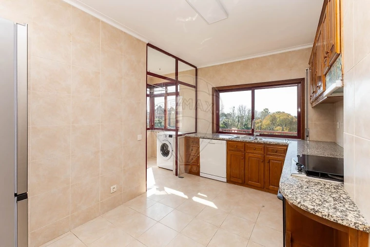 Apartamento T2 para Arrendamento em Mafamude e Vilar do Paraíso Foto 18