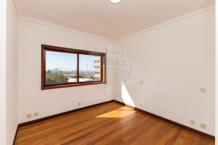 Apartamento T2 para Arrendamento em Mafamude e Vilar do Paraíso Foto 29