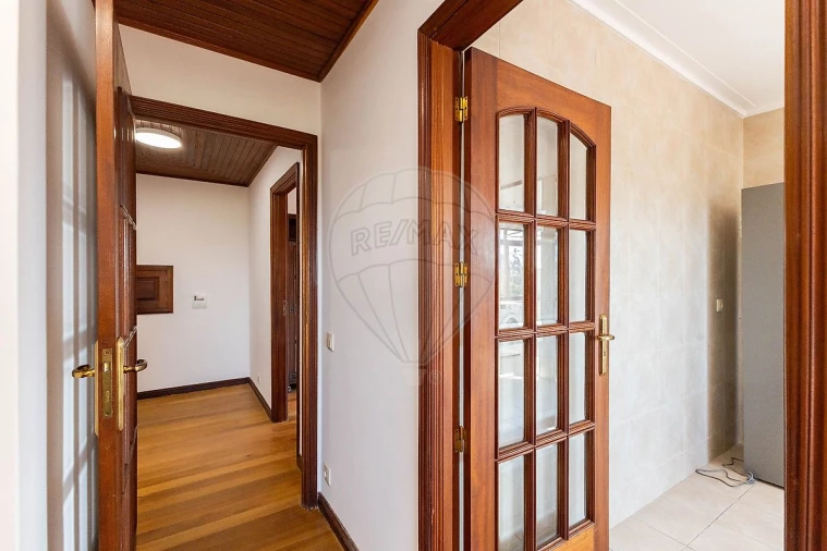 Apartamento T2 para Arrendamento em Mafamude e Vilar do Paraíso Foto 17