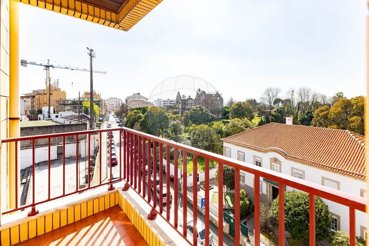 Apartamento T2 para Arrendamento em Mafamude e Vilar do Paraíso Foto 26