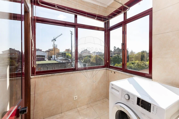 Apartamento T2 para Arrendamento em Mafamude e Vilar do Paraíso Foto 22