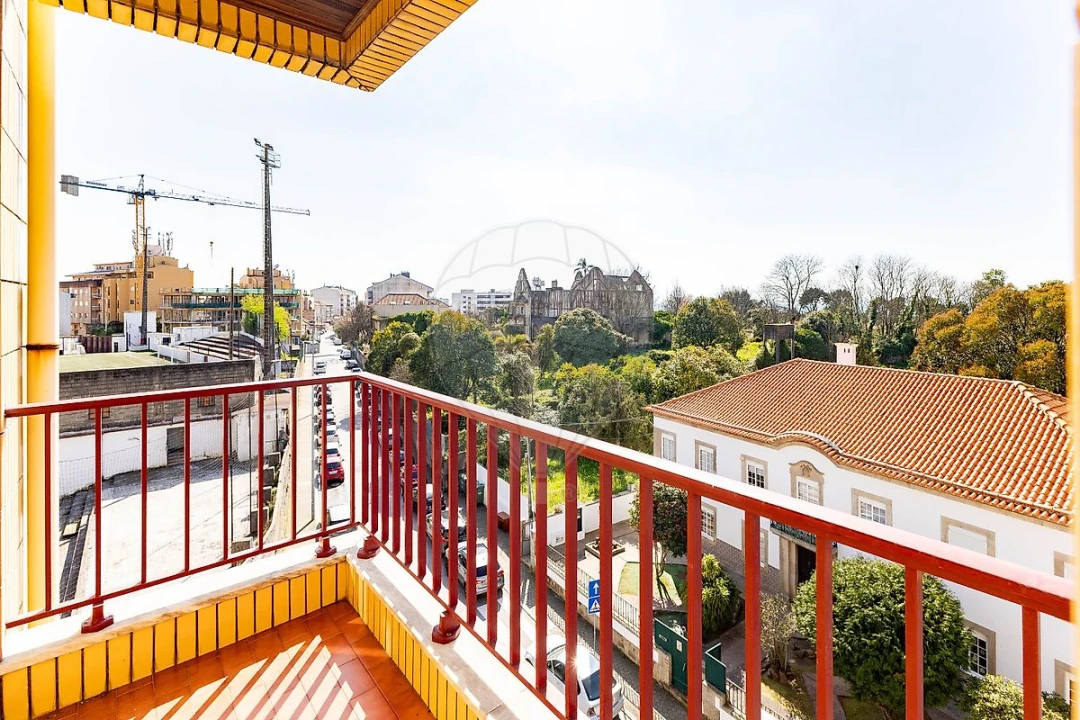 Apartamento T2 para Arrendamento em Mafamude e Vilar do Paraíso Foto 26