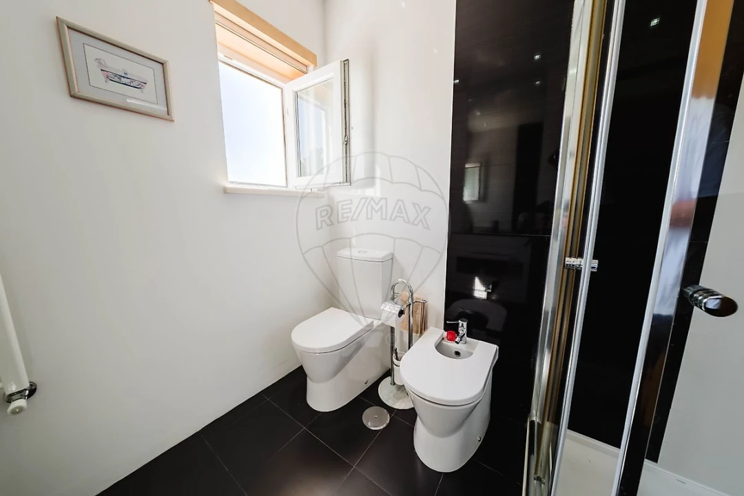 Moradia T4 para Venda em Rio Maior Foto 28