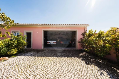 Moradia T4 para Venda em Rio Maior
