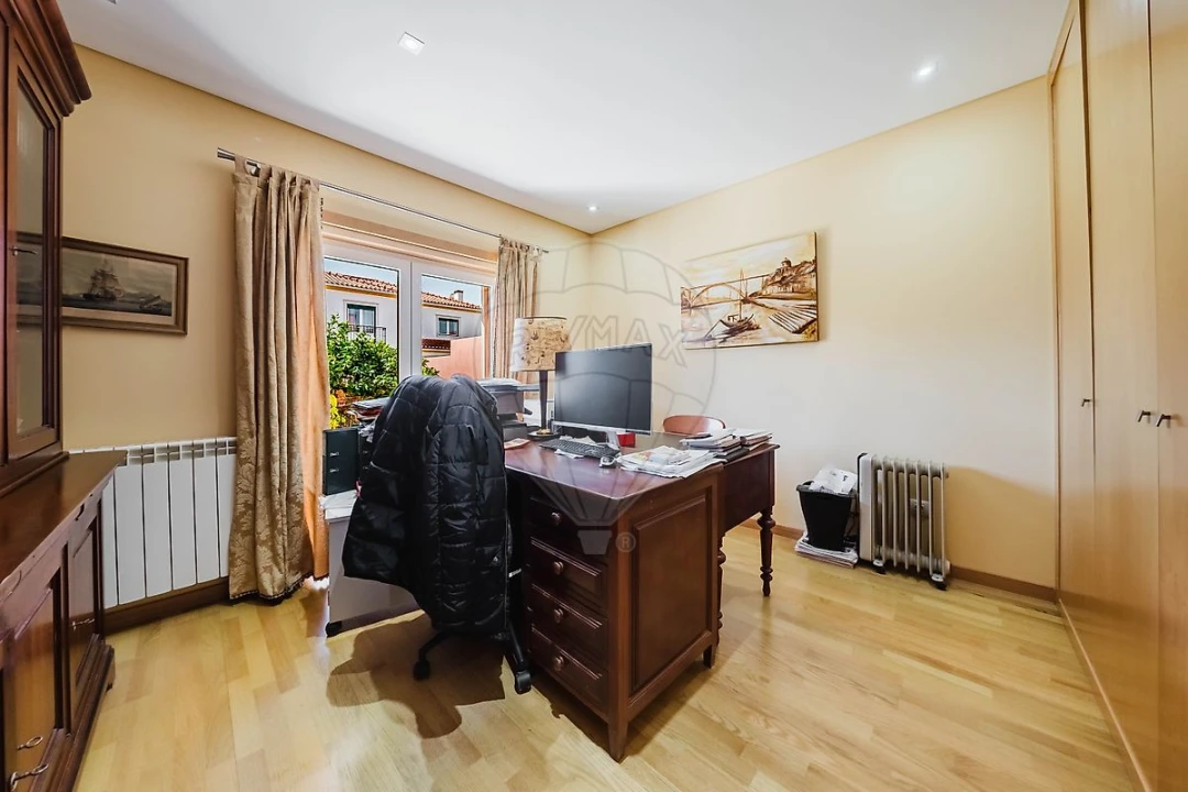 Moradia T4 para Venda em Rio Maior Foto 11