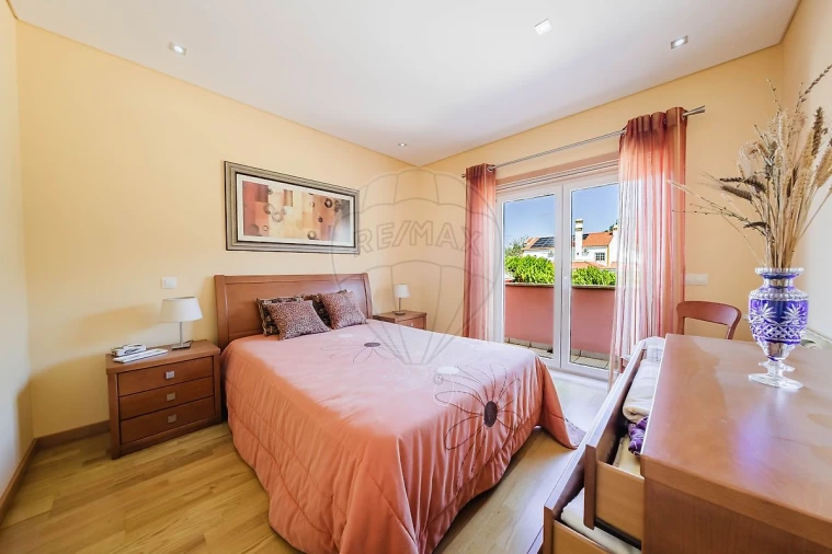 Moradia T4 para Venda em Rio Maior Foto 33