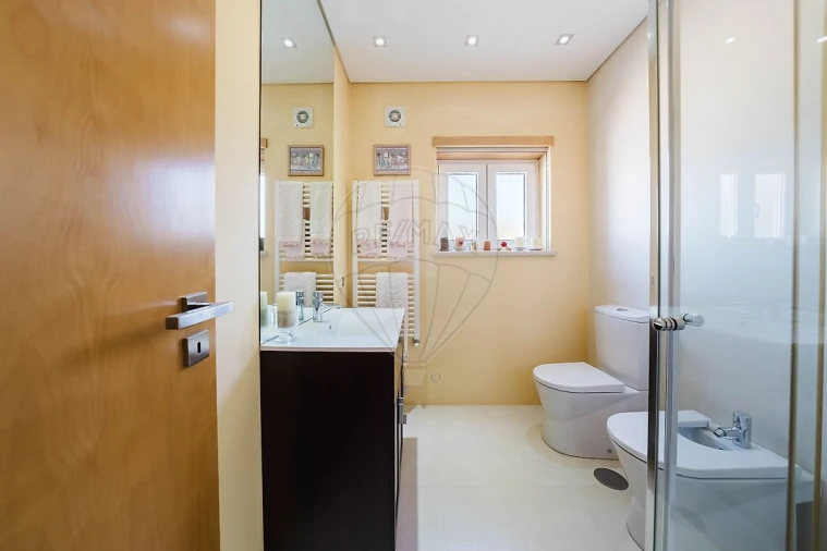 Moradia T4 para Venda em Rio Maior Foto 32