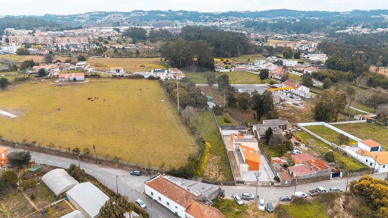 Terreno para Venda em Grijó e Sermonde Foto 7