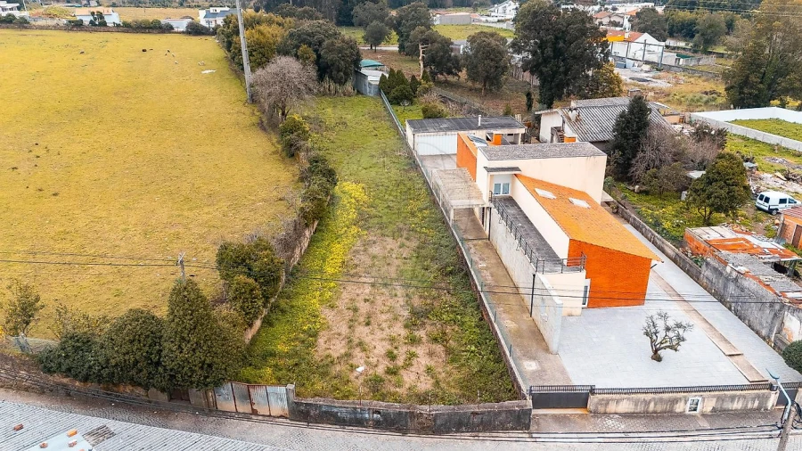 Terreno para Venda em Grijó e Sermonde Foto 8