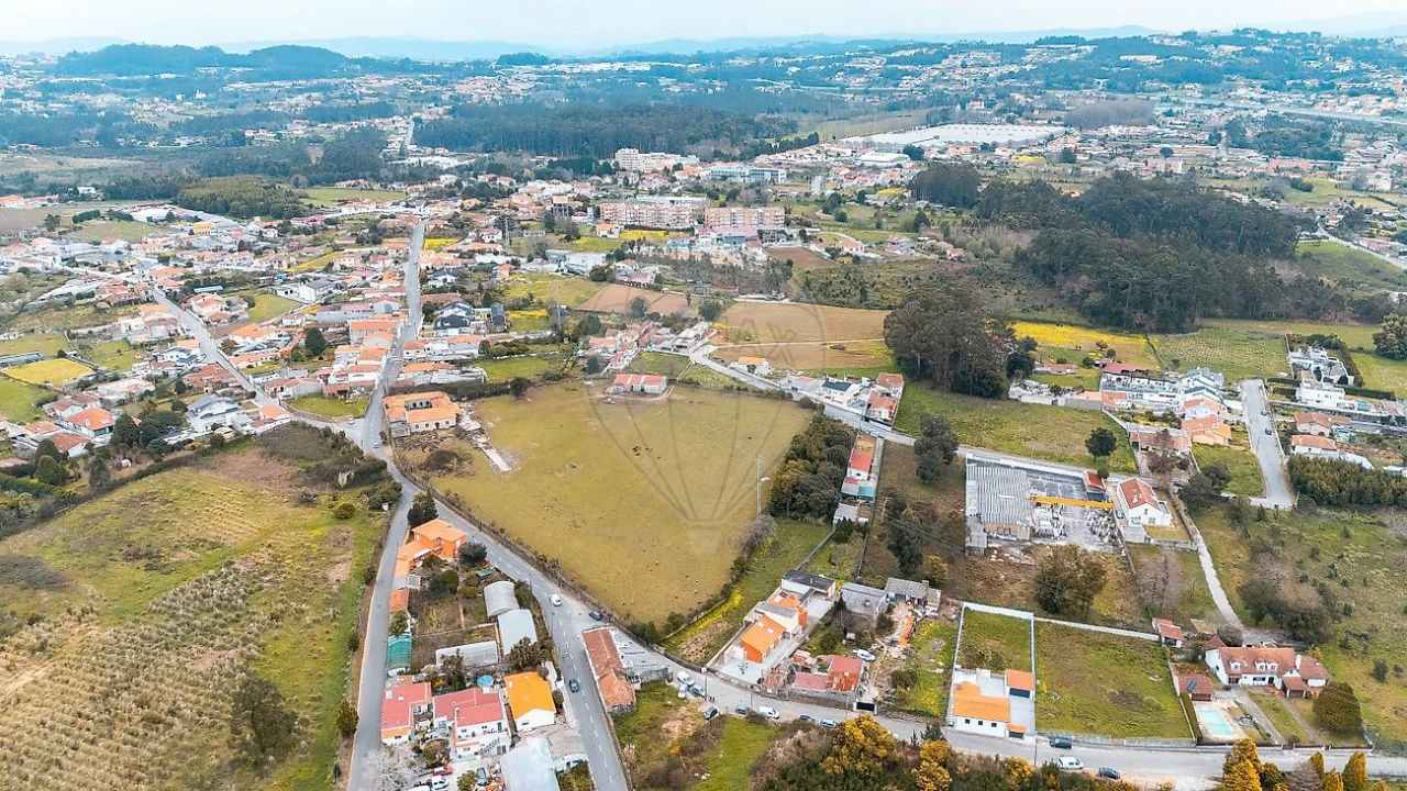Terreno para Venda em Grijó e Sermonde Foto 12