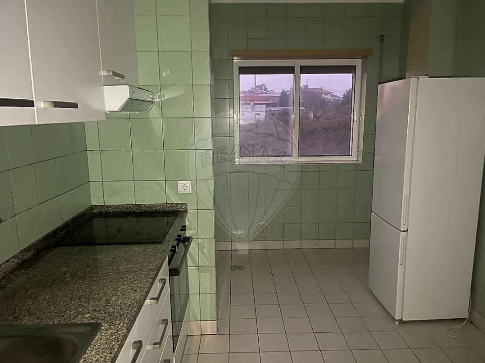 Apartamento T2 para Venda em Santa Maria da Feira, Travanca, Sanfins e Espargo Foto 7