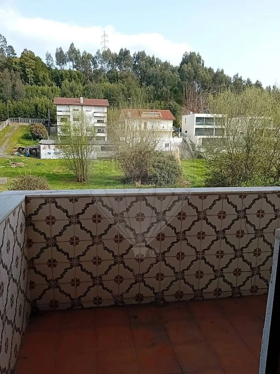 Loja para Arrendamento em Serzedo e Perosinho Foto 8