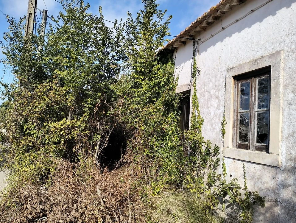 Moradia T3 para Venda em Painho e Figueiros Foto 8