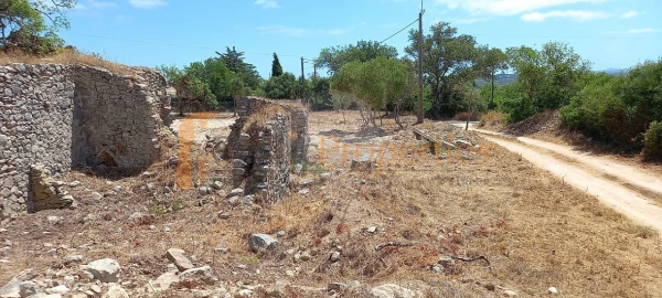 Terreno para Venda em Loule (São Sebastião)