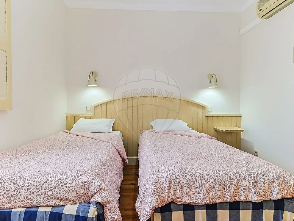 Moradia T4 para Venda em Buarcos Foto 22