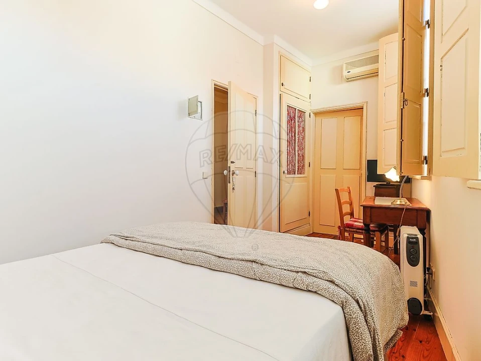 Moradia T4 para Venda em Buarcos Foto 16