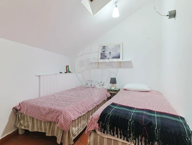 Moradia T4 para Venda em Buarcos Foto 24