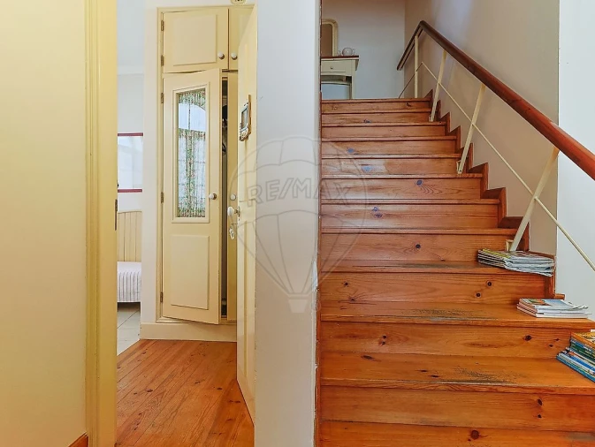 Moradia T4 para Venda em Buarcos Foto 14