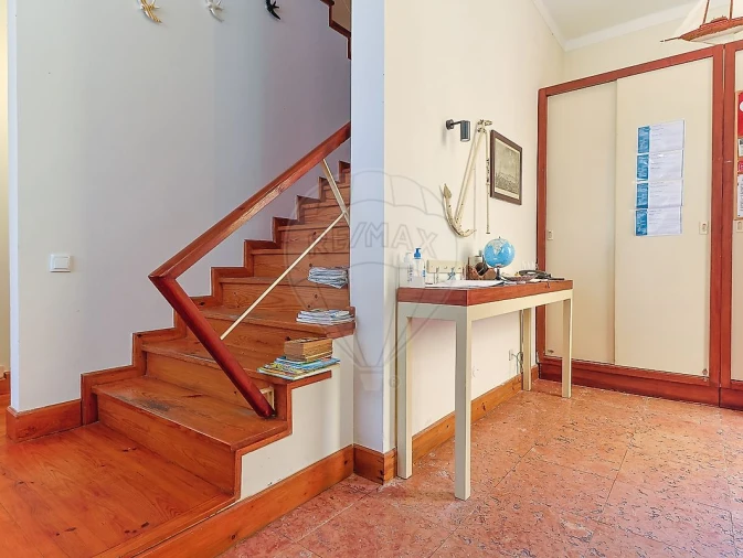 Moradia T4 para Venda em Buarcos Foto 7