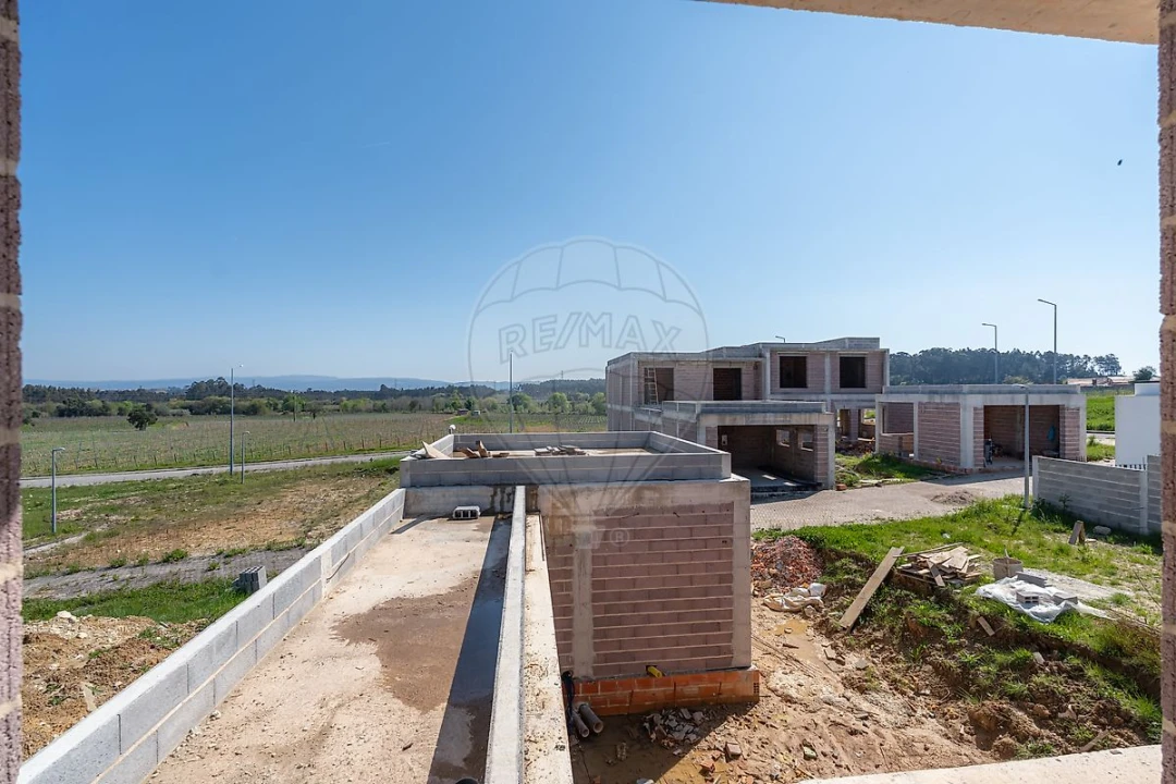 Moradia T4 para Venda em Amoreira da Gândara, Paredes do Bairro e Ancas Foto 22