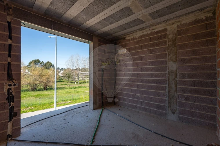 Moradia T4 para Venda em Amoreira da Gândara, Paredes do Bairro e Ancas Foto 29