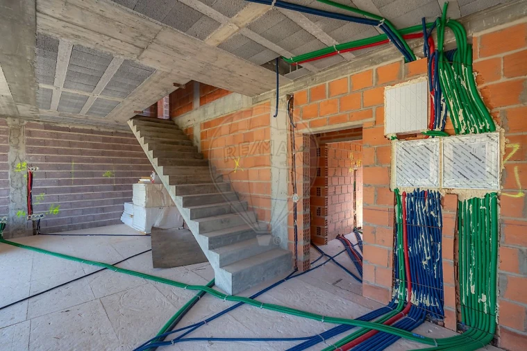 Moradia T4 para Venda em Amoreira da Gândara, Paredes do Bairro e Ancas Foto 9