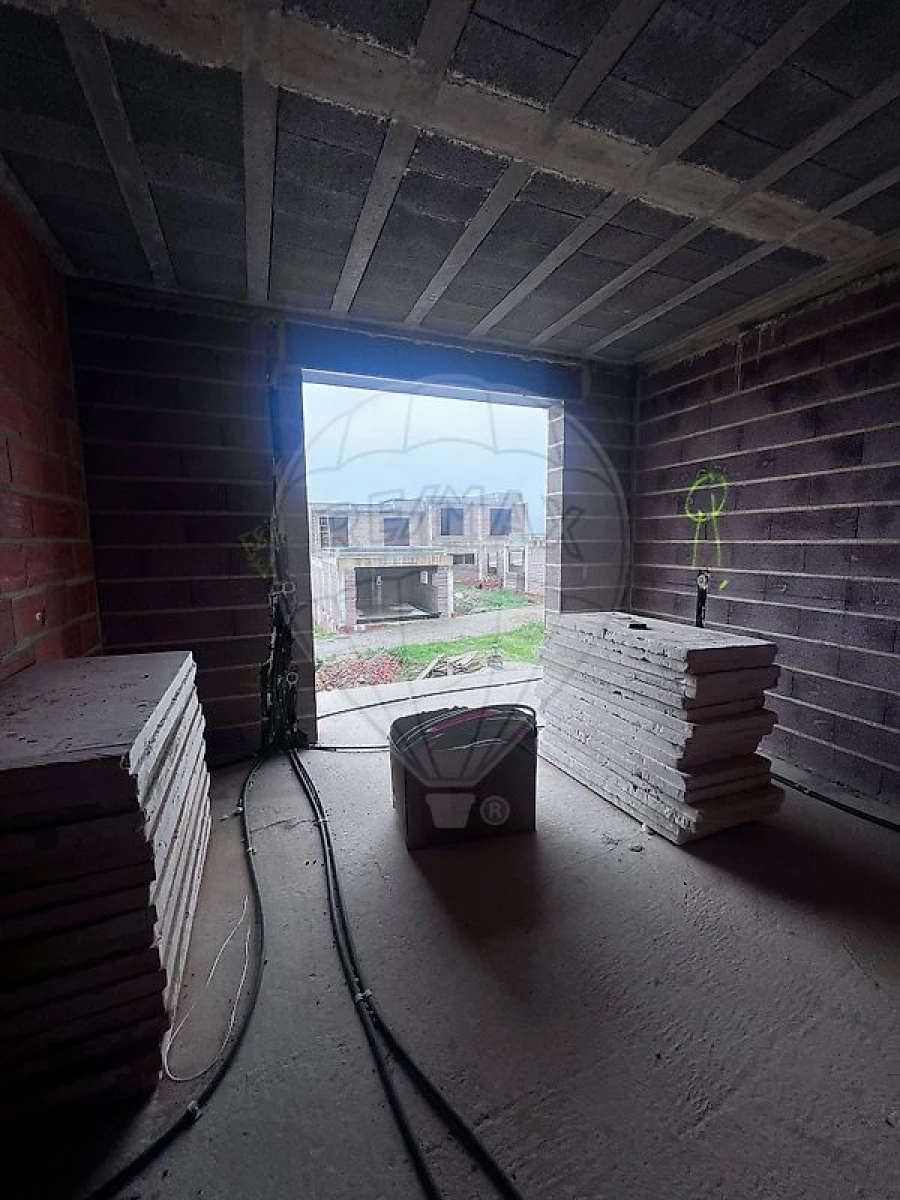 Moradia T4 para Venda em Amoreira da Gândara, Paredes do Bairro e Ancas Foto 10