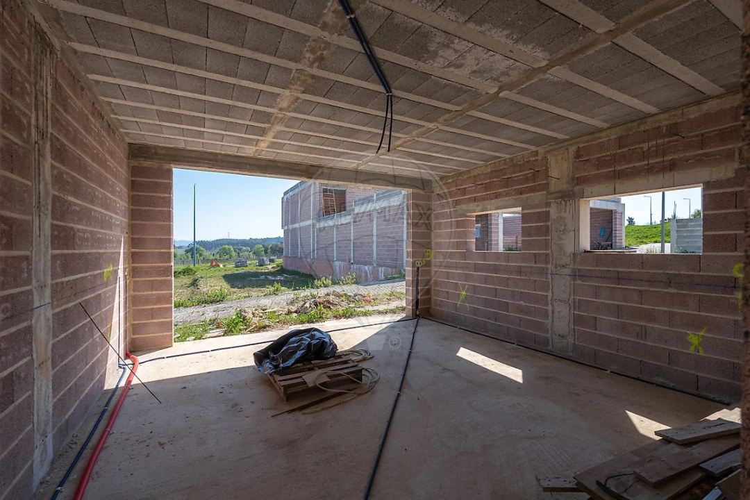 Moradia T4 para Venda em Amoreira da Gândara, Paredes do Bairro e Ancas Foto 21