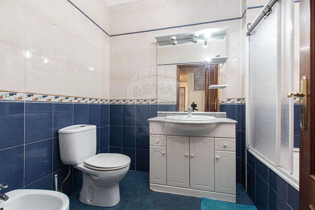 Apartamento T3 para Arrendamento em Alverca do Ribatejo e Sobralinho Foto 6