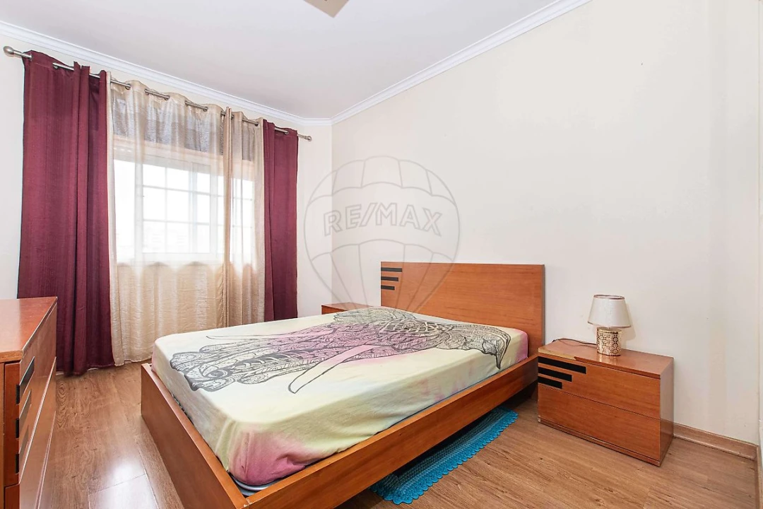 Apartamento T3 para Arrendamento em Alverca do Ribatejo e Sobralinho Foto 7