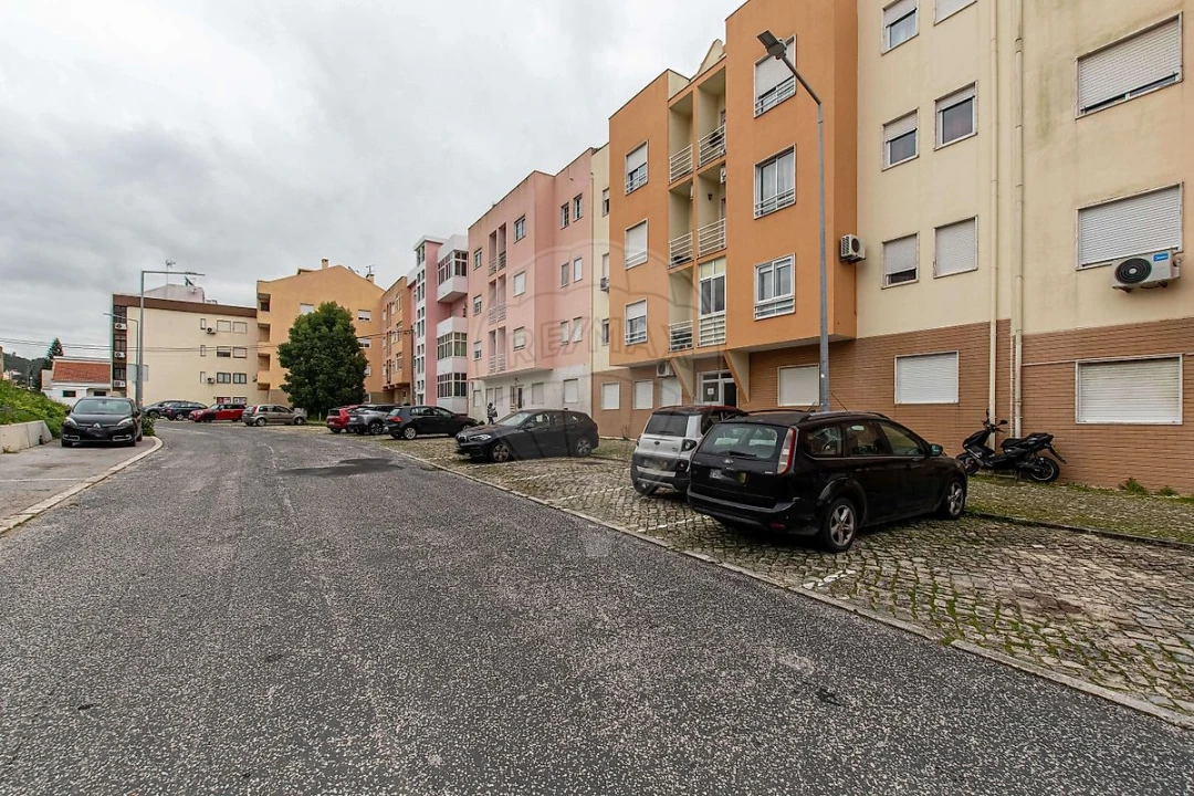 Apartamento T3 para Arrendamento em Alverca do Ribatejo e Sobralinho Foto 5