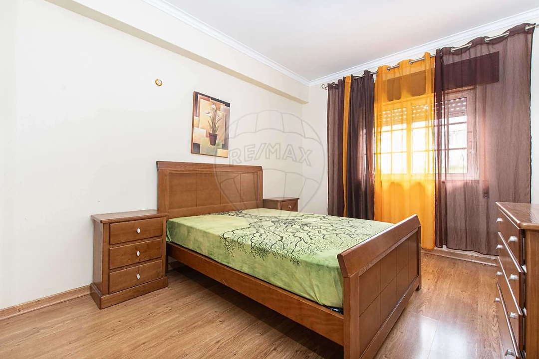 Apartamento T3 para Arrendamento em Alverca do Ribatejo e Sobralinho Foto 13