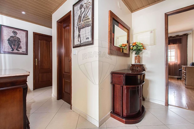 Apartamento T3 para Arrendamento em Alverca do Ribatejo e Sobralinho Foto 11