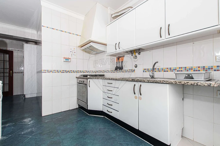 Apartamento T3 para Arrendamento em Alverca do Ribatejo e Sobralinho Foto 21