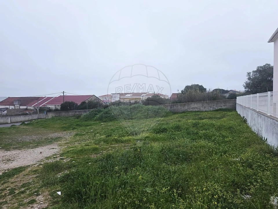 Terreno para Venda em Almargem do Bispo, Pêro Pinheiro e Montelavar Foto 2