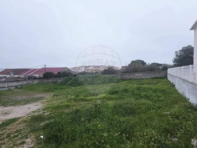 Terreno para Venda em Almargem do Bispo, Pêro Pinheiro e Montelavar Foto 2
