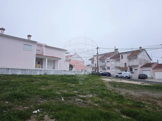 Terreno para Venda em Almargem do Bispo, Pêro Pinheiro e Montelavar Foto 3