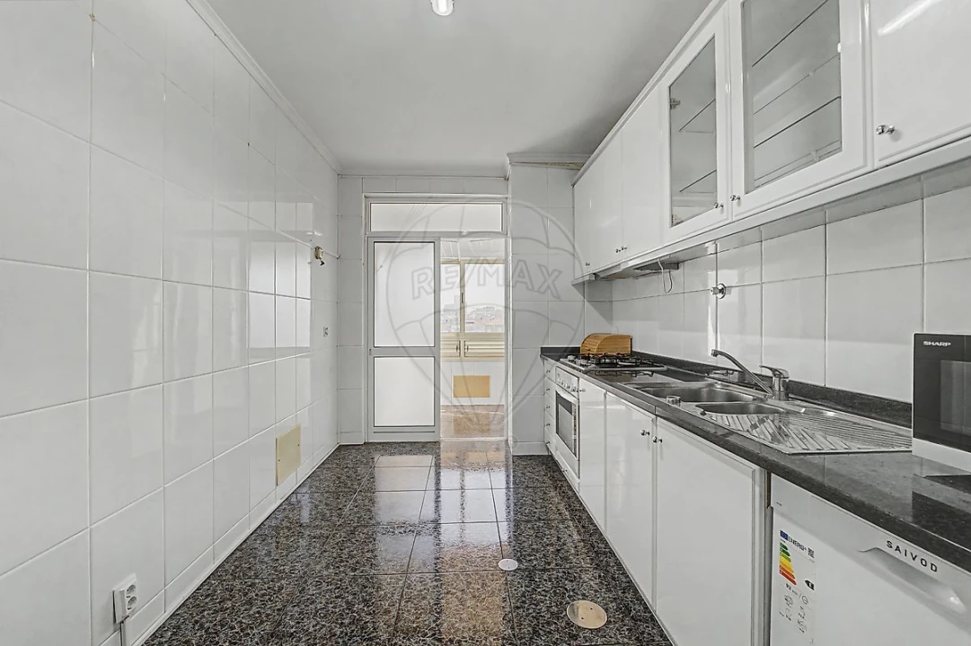 Apartamento T2 para Venda em Santa Marinha e São Pedro da Afurada Foto 9