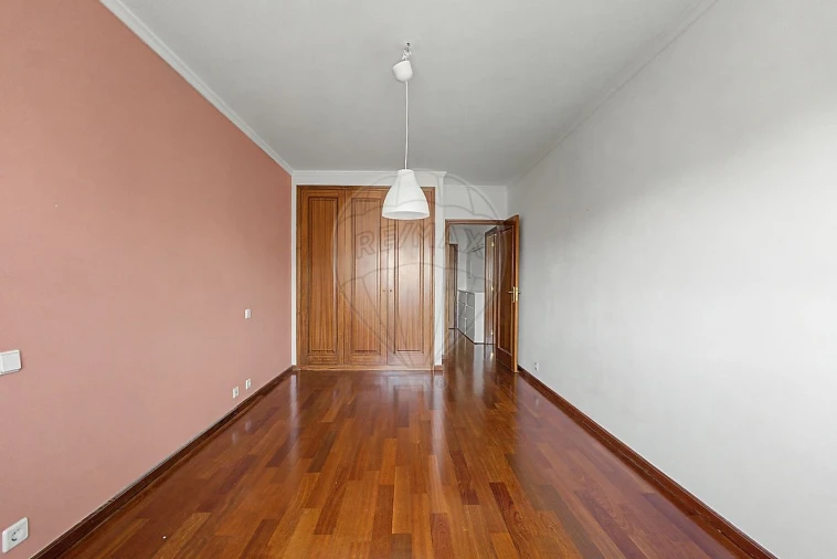 Apartamento T2 para Venda em Santa Marinha e São Pedro da Afurada Foto 16