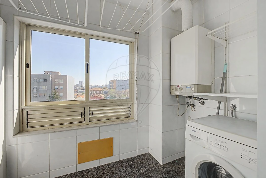 Apartamento T2 para Venda em Santa Marinha e São Pedro da Afurada Foto 8