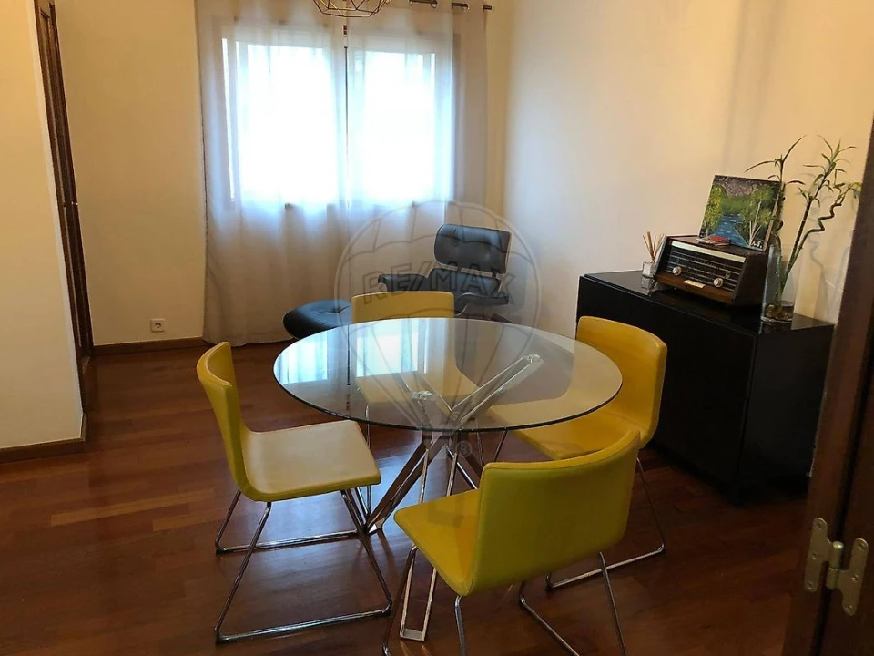 Apartamento T2 para Venda em Santa Marinha e São Pedro da Afurada Foto 3