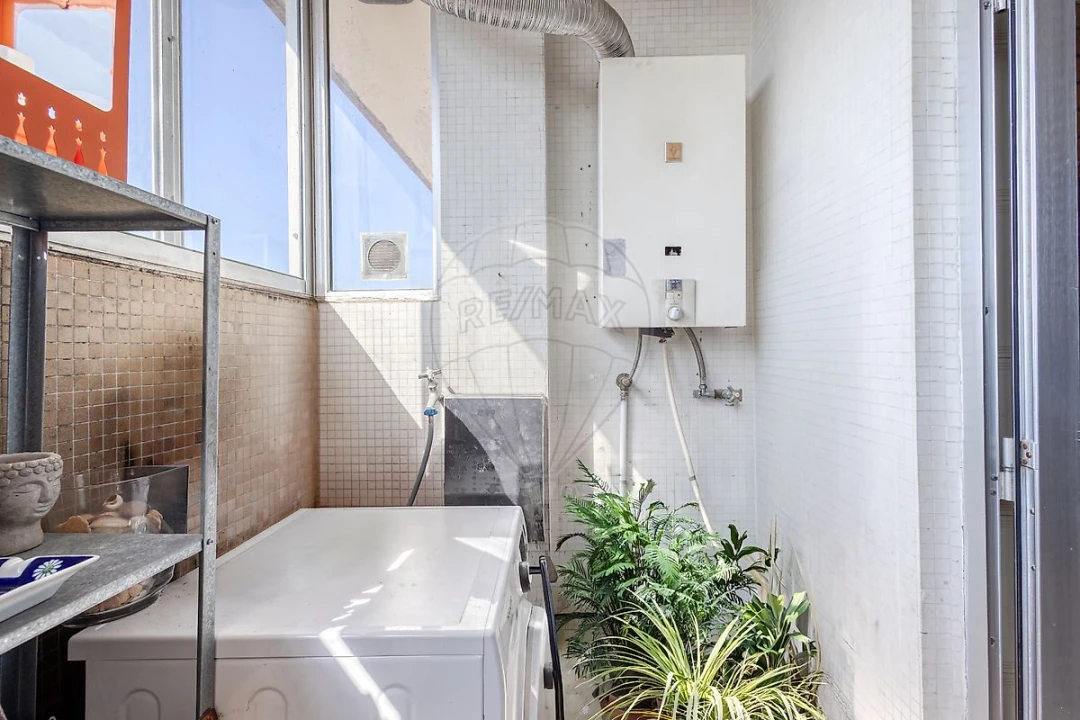 Apartamento T2 para Venda em Espinho Foto 21