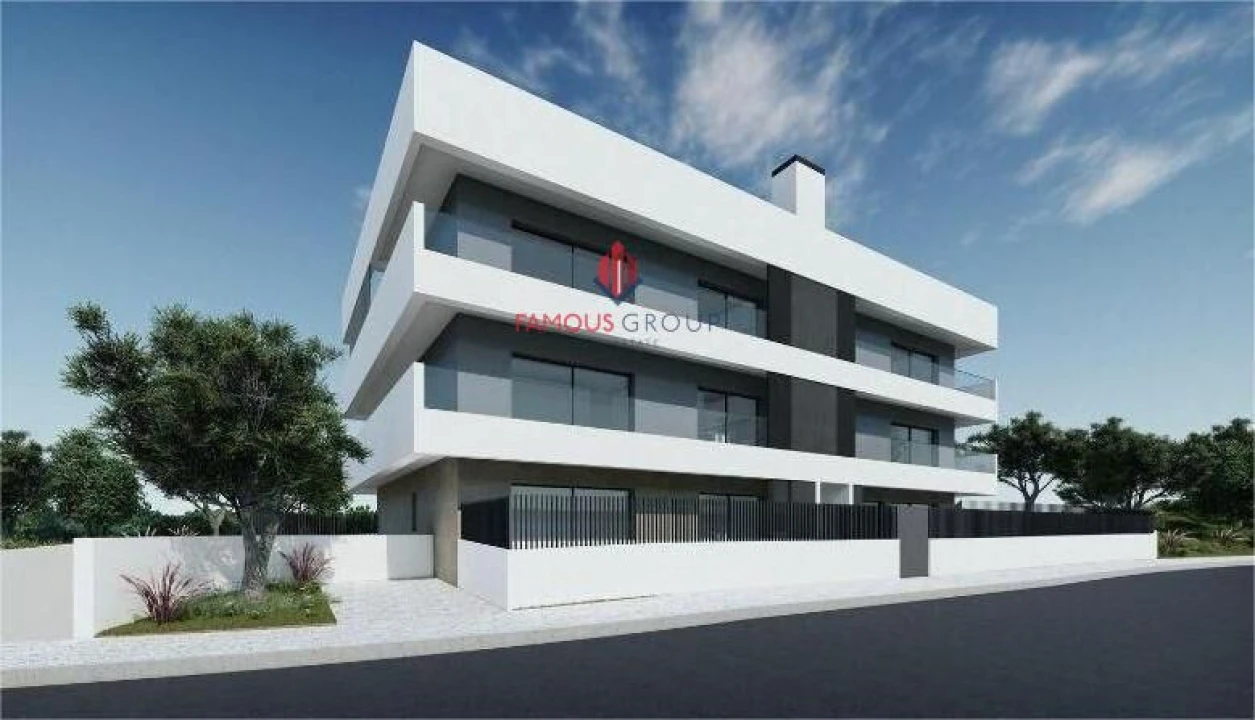 Apartamento T3 para Venda em Mexilhoeira Grande Foto 1