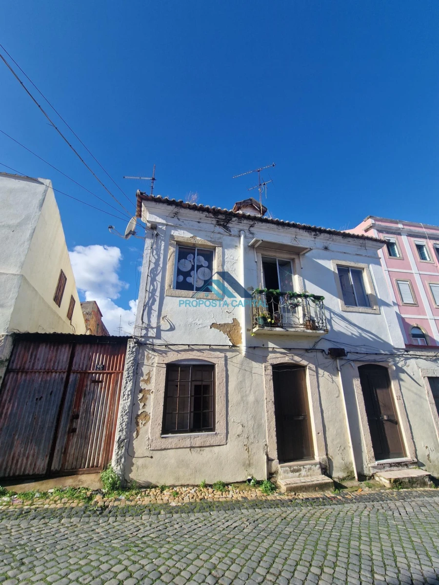Terreno para Venda em Marvila Foto 3