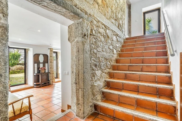 Moradia T7 para Venda em Dem Foto 33